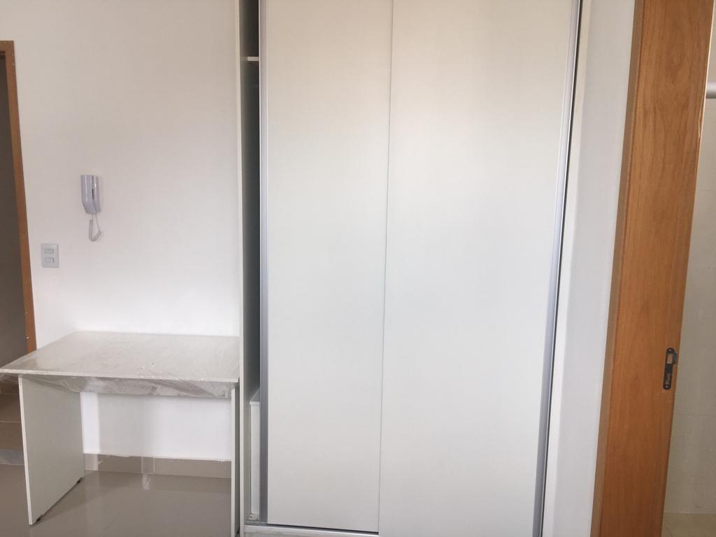 Quitinete, União, 1 Quarto, 1 Vaga