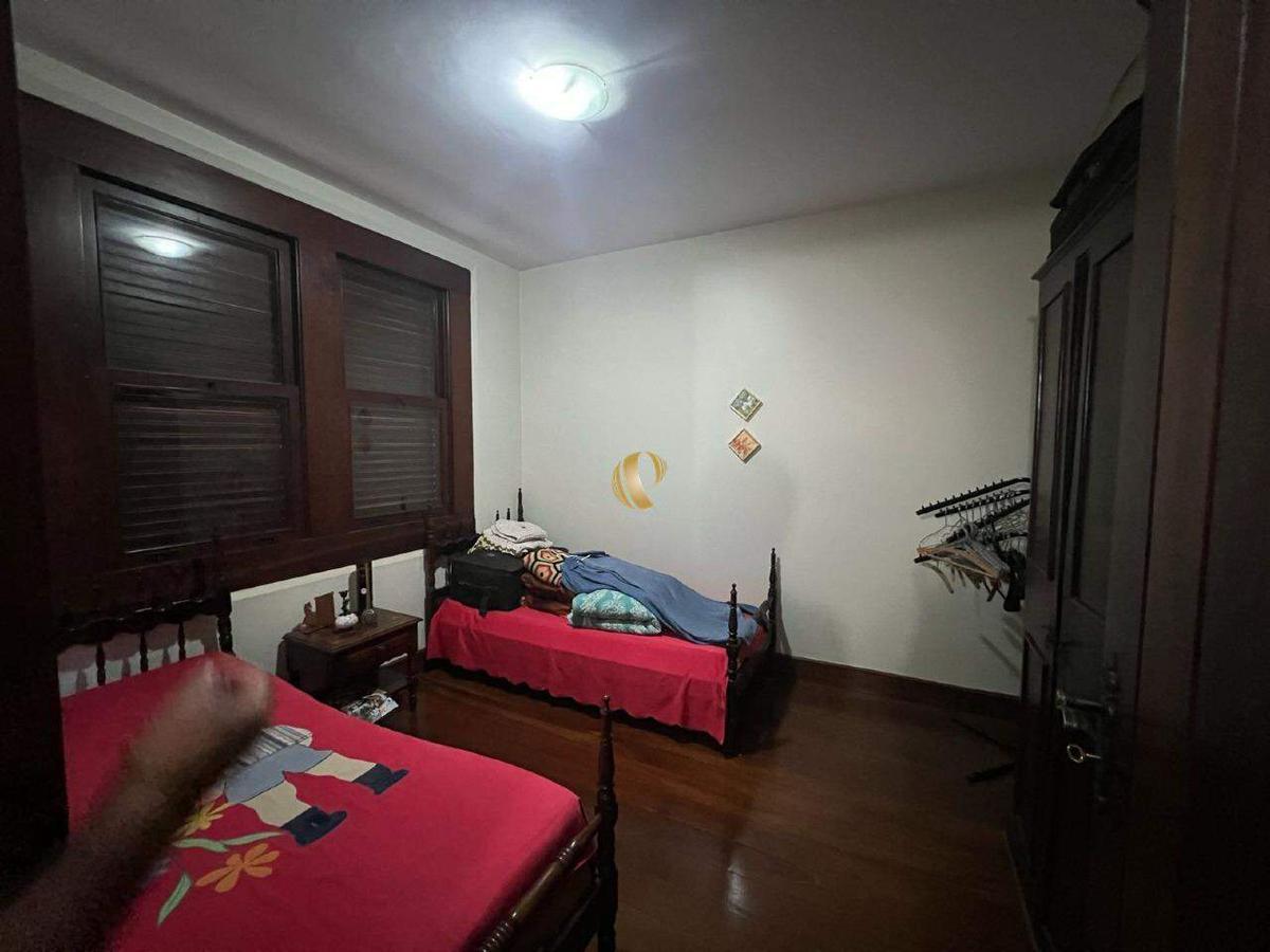 Casa, Jardim Cambuí, 6 Quartos, 8 Vagas, 4 Suítes