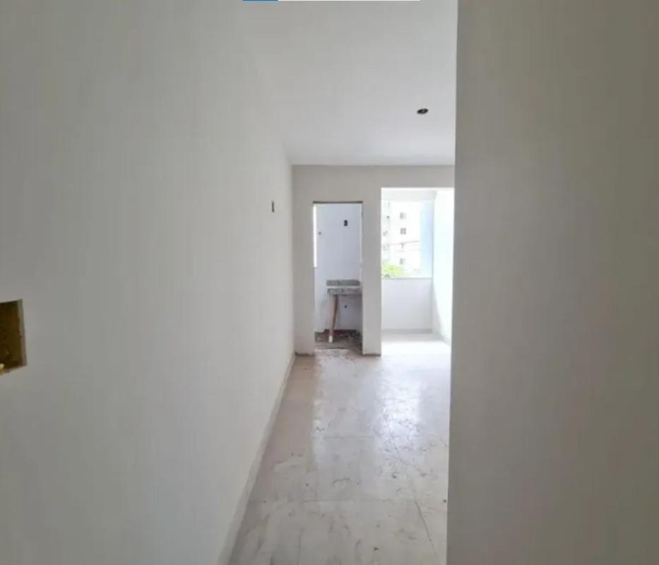 Casa, Planalto, 2 Quartos, 1 Vaga, 1 Suíte