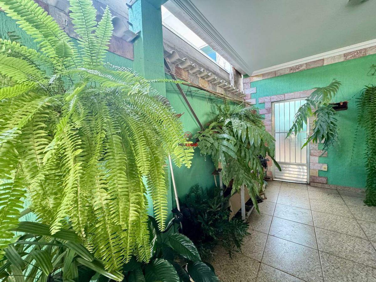 Casa, Diamante, 3 Quartos, 2 Vagas, 1 Suíte
