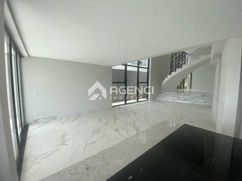 Apartamento, Portal do Sol, 4 Quartos, 0 Vaga, 3 Suítes