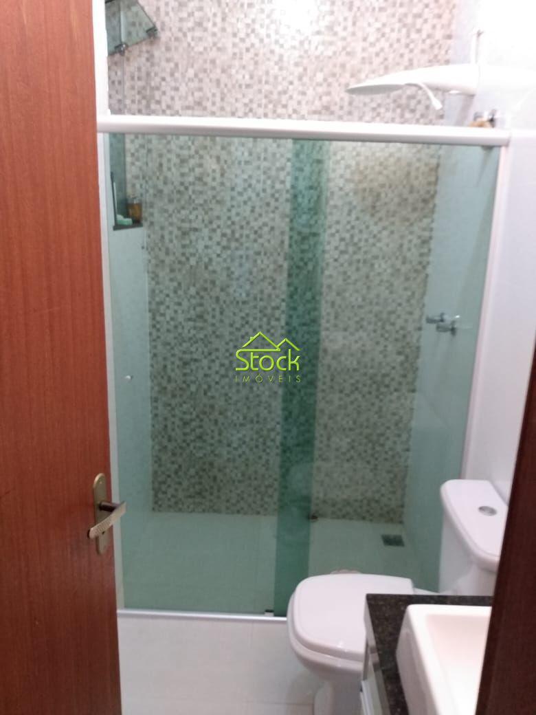 Casa, Jardim Imperial, 2 Quartos, 2 Vagas, 1 Suíte
