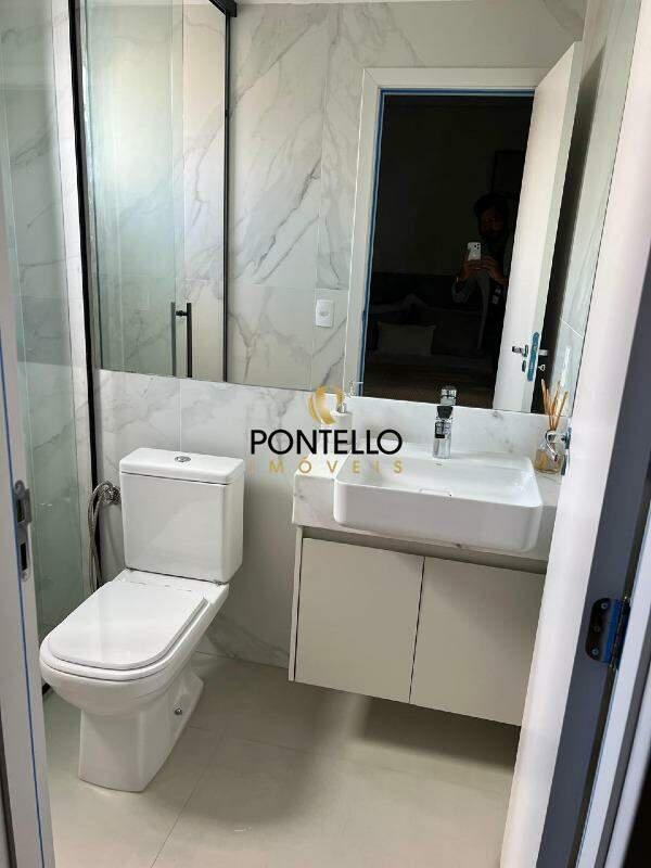 Casa, Buritis, 2 Quartos, 2 Vagas, 2 Suítes