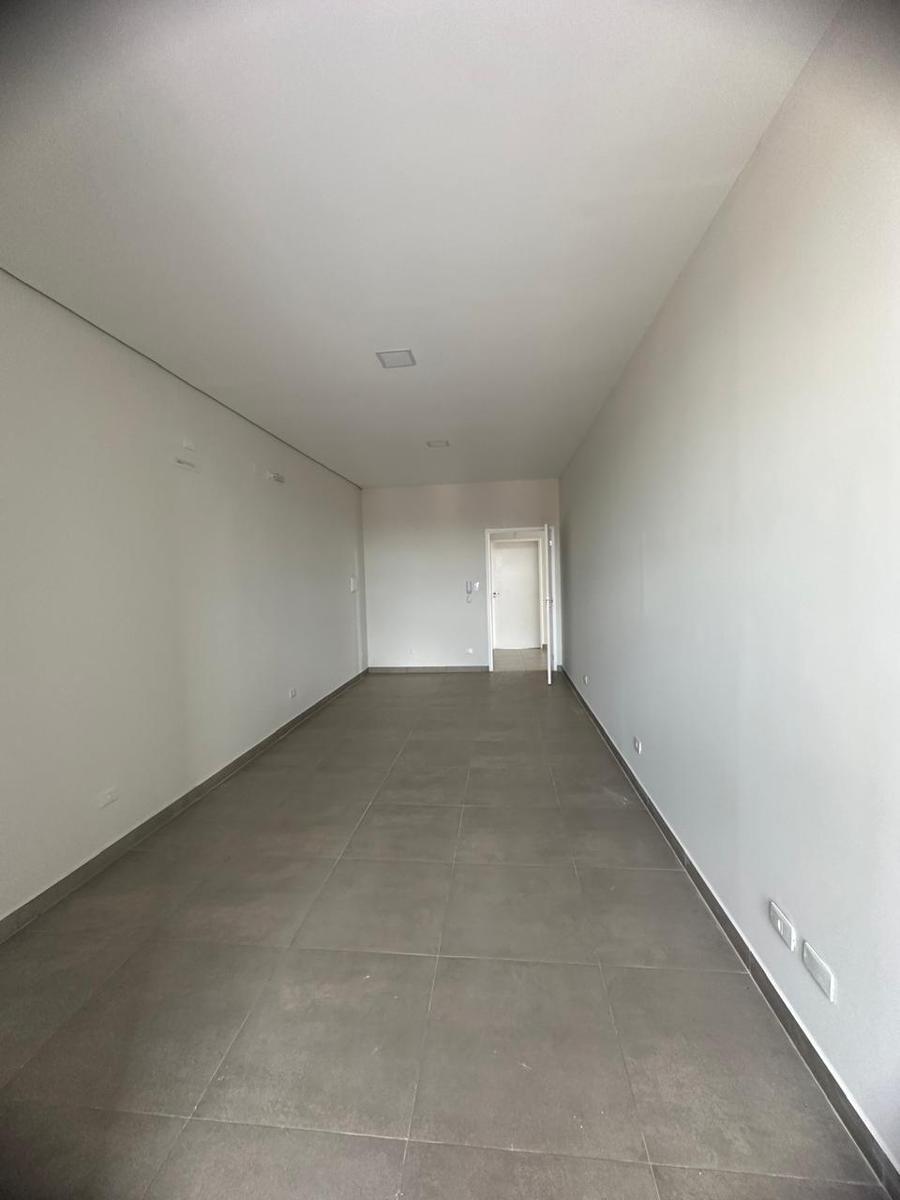 Andar, Centro, 0 Quarto, 0 Vaga