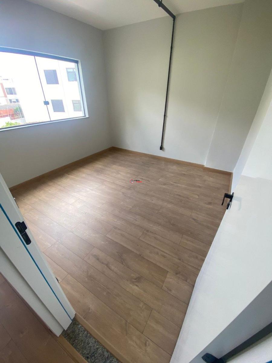 Casa Comercial, Colégio Batista, 0 Quarto, 3 Vagas