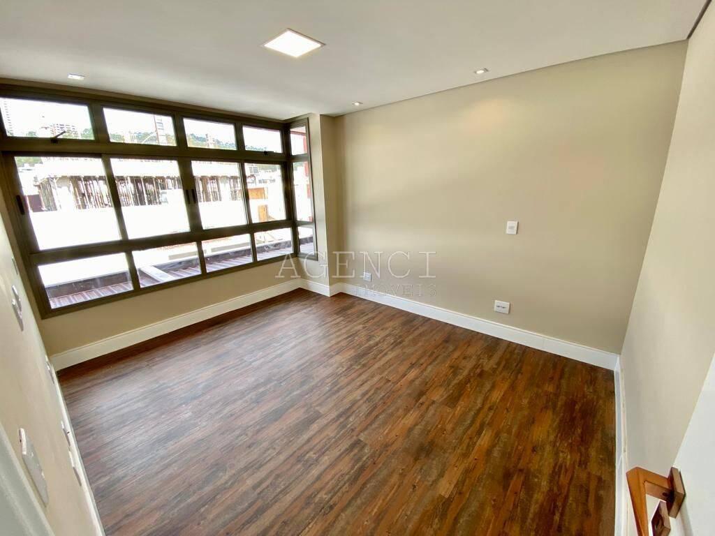 Casa, Alphaville - Lagoa dos Ingleses, 5 Quartos, 0 Vaga, 1 Suíte
