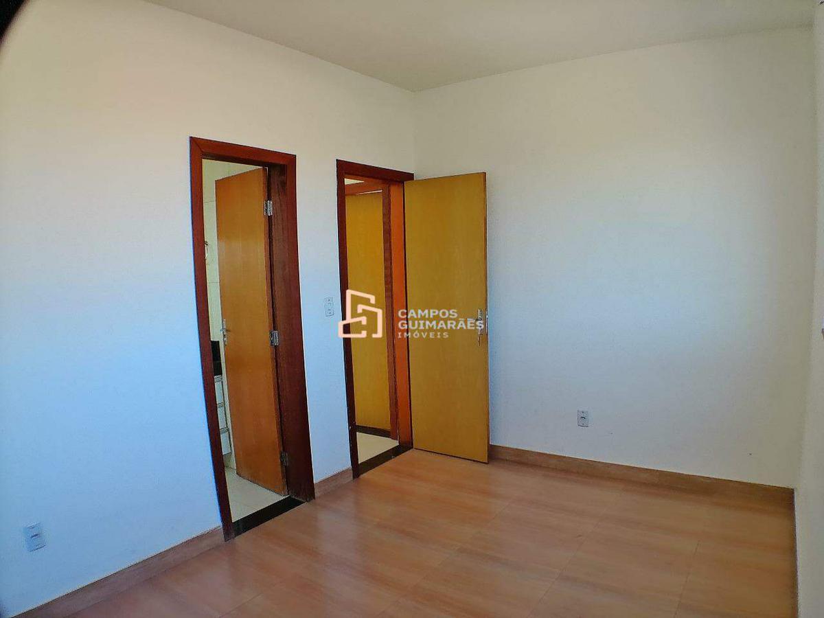 Cobertura, Petropolis, 3 Quartos, 2 Vagas, 1 Suíte