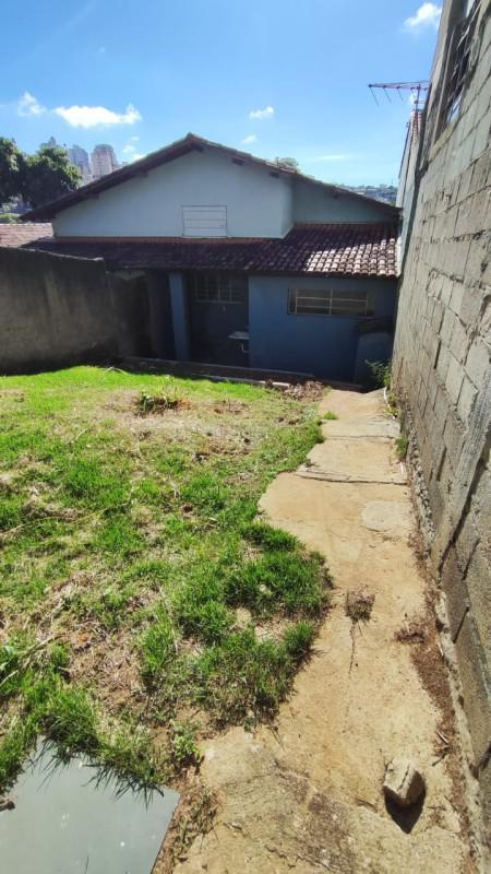 Casa, Alípio de Melo, 2 Quartos, 2 Vagas, 1 Suíte