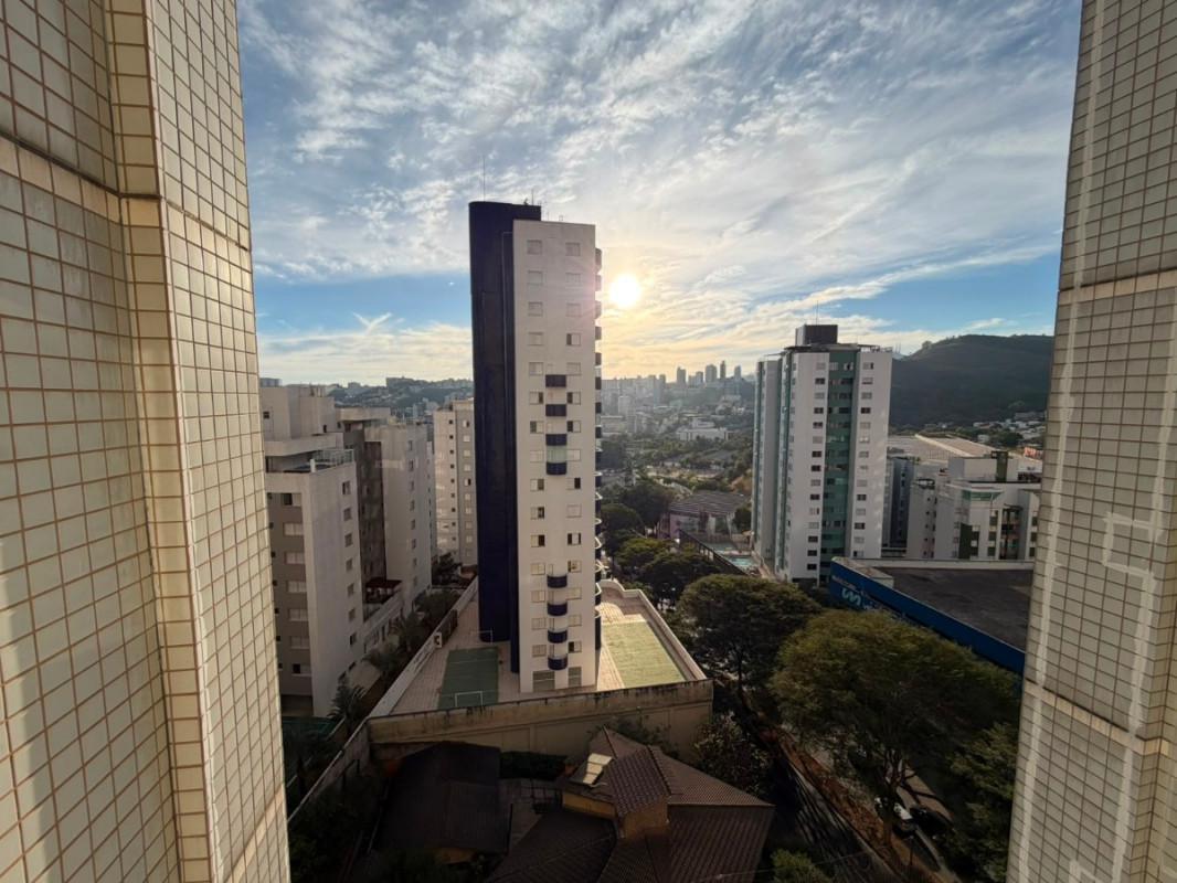 Apartamento, Estoril, 3 Quartos, 1 Vaga, 1 Suíte