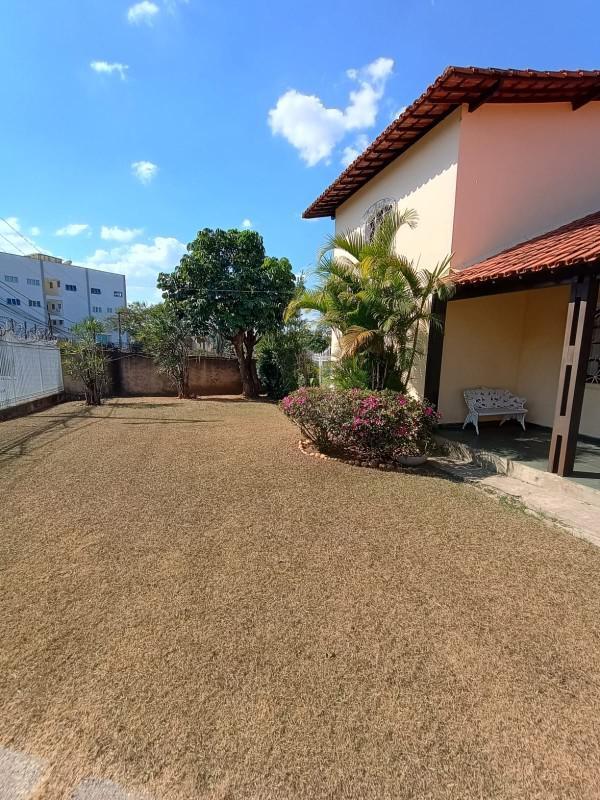 Casa, Itapoã, 4 Quartos, 10 Vagas, 2 Suítes