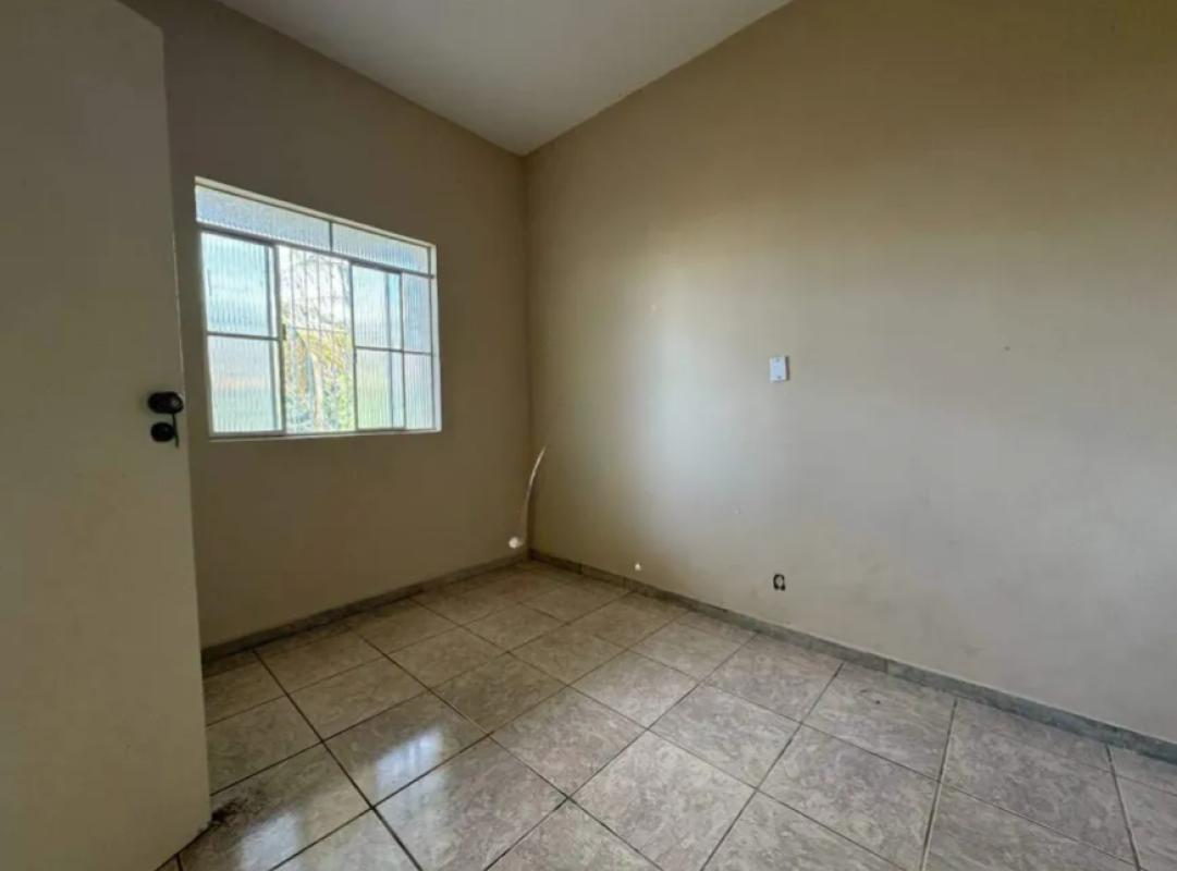 Casa, Palmeiras, 4 Quartos, 2 Vagas, 1 Suíte