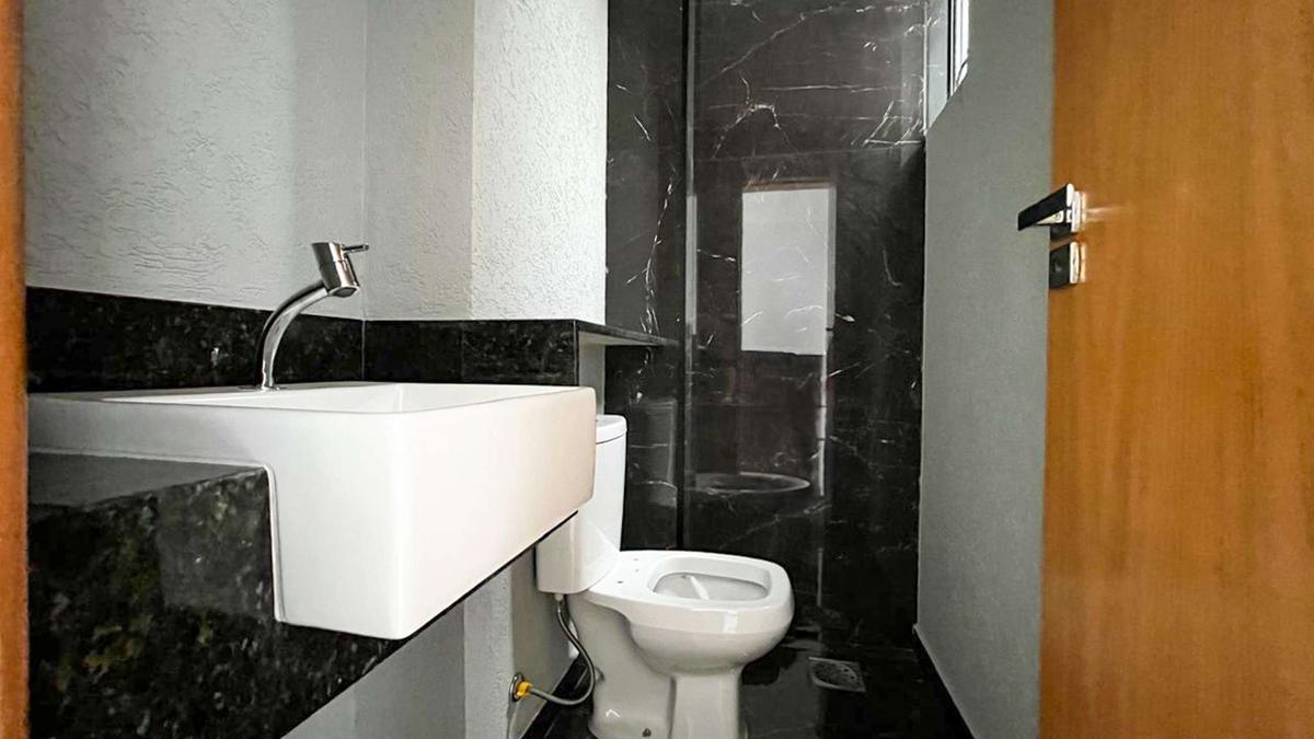 Apartamento, Vila Paris, 2 Quartos, 2 Vagas, 2 Suítes