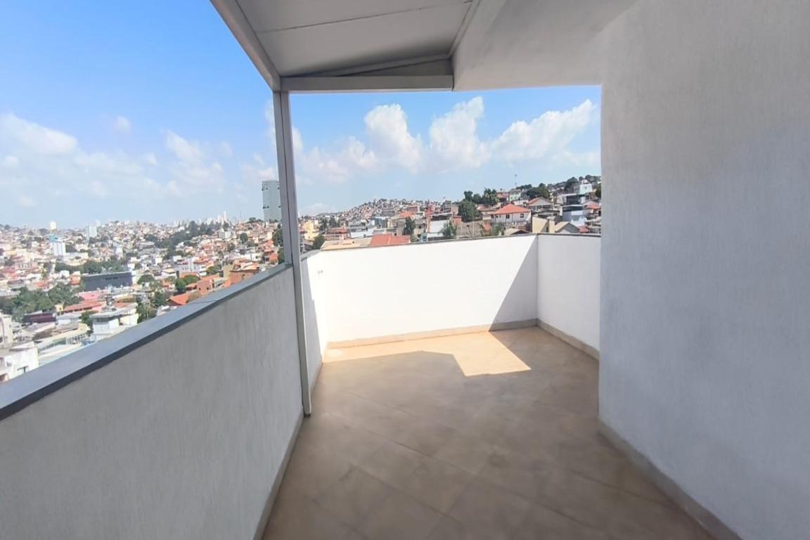 Cobertura, Santa Cruz, 3 Quartos, 2 Vagas, 1 Suíte