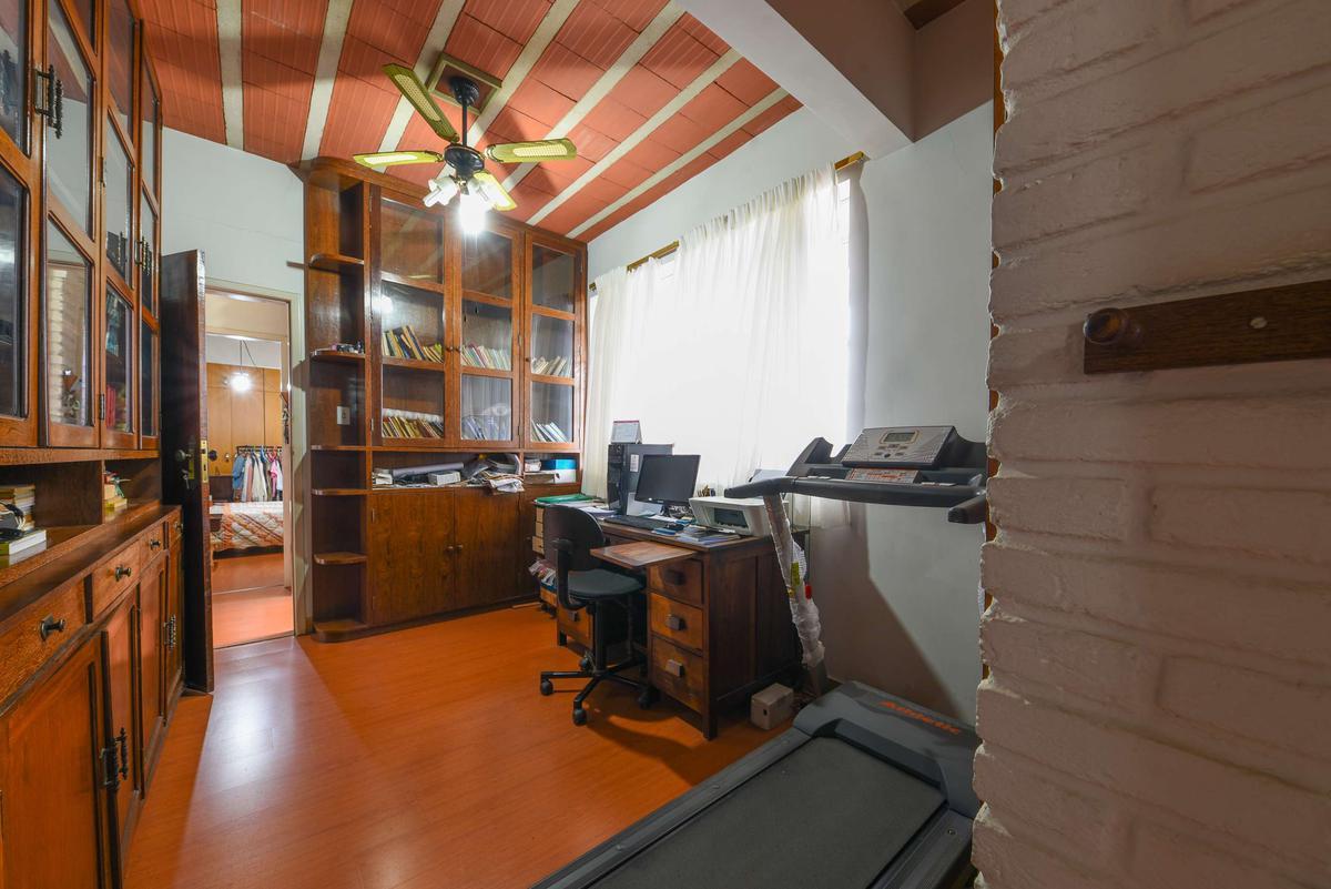Casa, Santa Lúcia, 5 Quartos, 4 Vagas, 3 Suítes