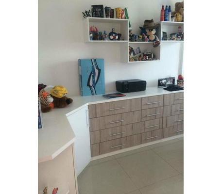 Casa, Três Barras, 3 Quartos, 2 Vagas, 1 Suíte