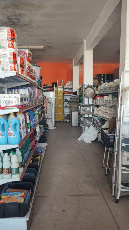 Galpão, Santa Terezinha, 0 Quarto, 2 Vagas