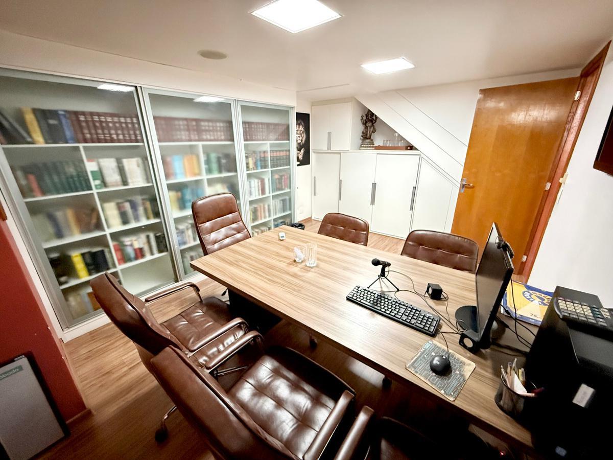 Sala, São José, 0 Quarto, 2 Vagas