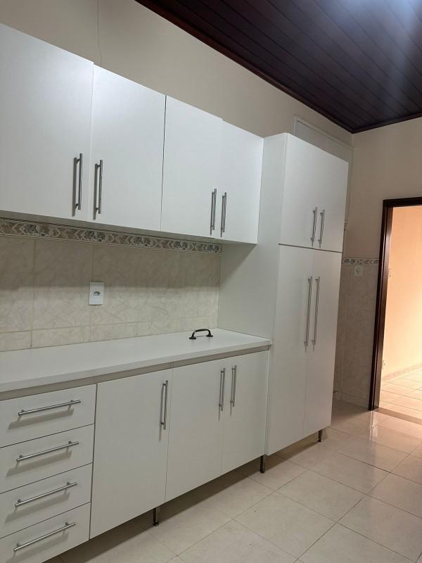 Casa, Centro, 5 Quartos, 1 Vaga, 1 Suíte
