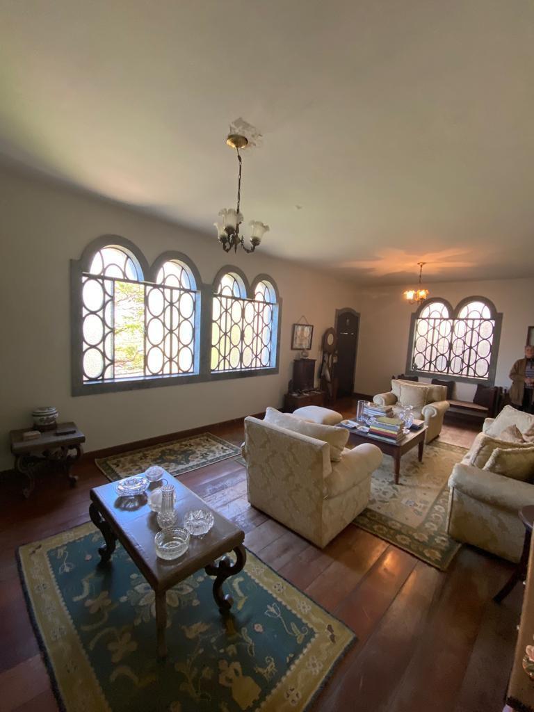 Casa, Santa Lúcia, 4 Quartos, 6 Vagas, 1 Suíte