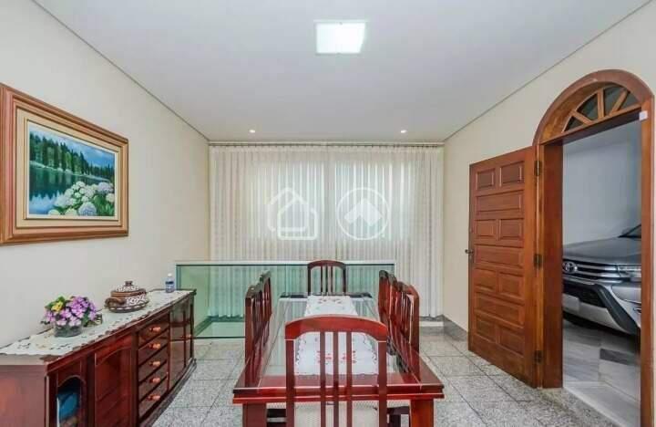 Casa, Palmeiras, 7 Quartos, 10 Vagas, 1 Suíte