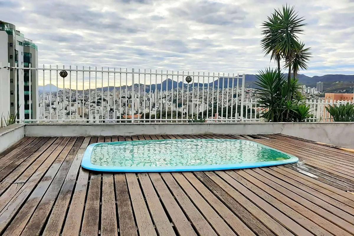 Cobertura, Luxemburgo, 4 Quartos, 5 Vagas, 1 Suíte