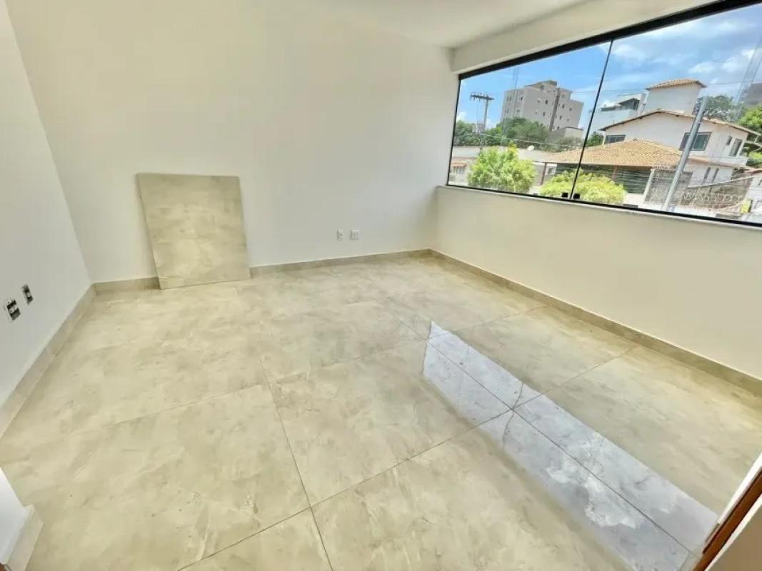 Casa, Santa Branca, 3 Quartos, 3 Vagas, 1 Suíte