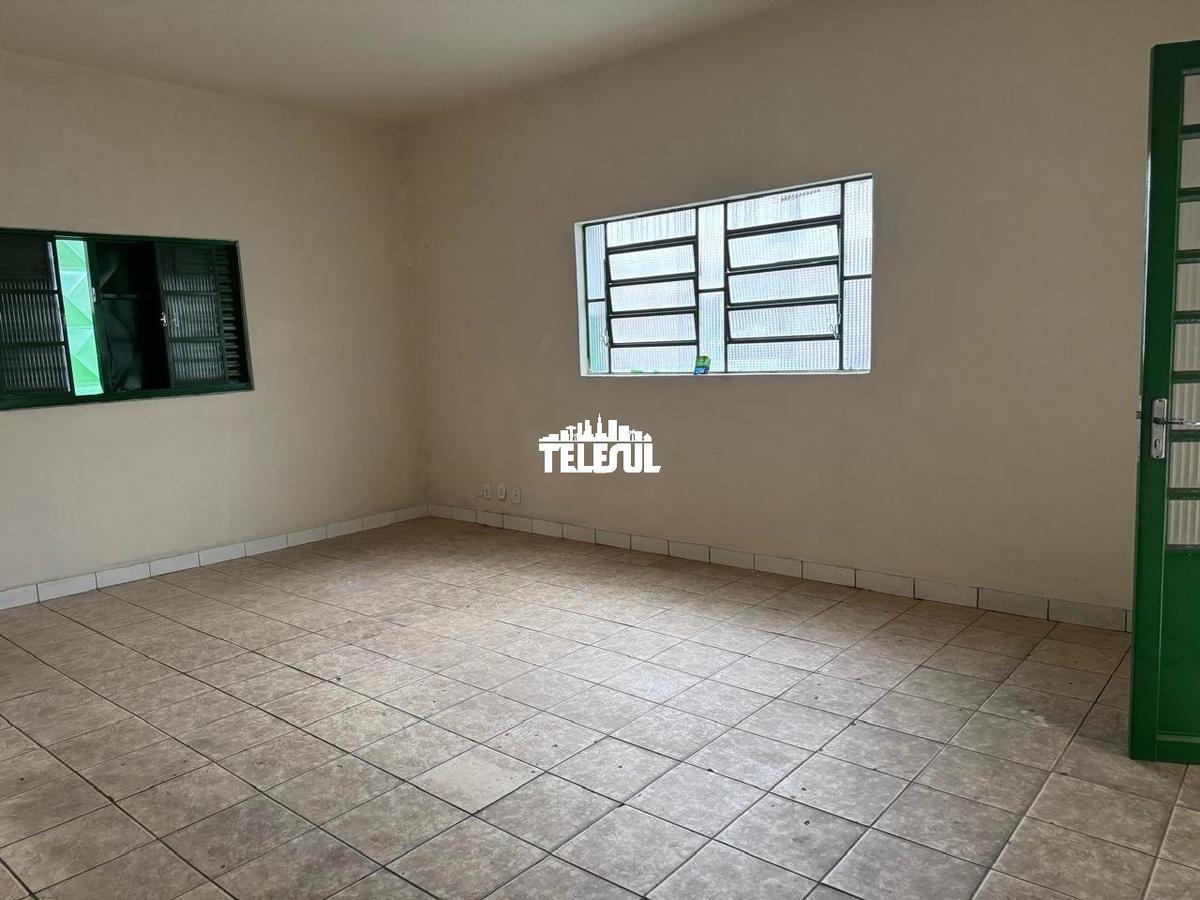 Galpão, Rezende, 0 Quarto, 0 Vaga