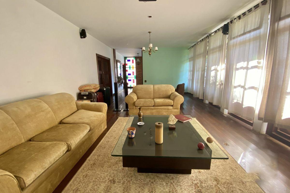 Casa, São Luiz (pampulha), 5 Quartos, 6 Vagas, 1 Suíte