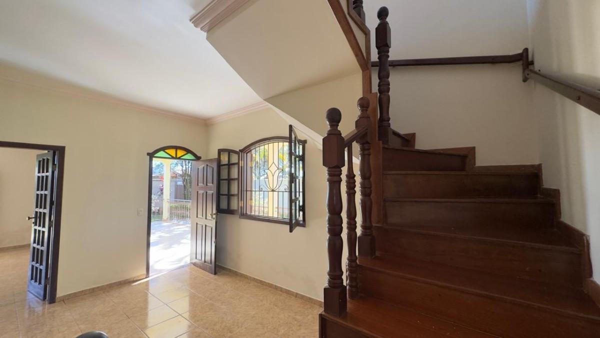 Casa, Bom Sossego, 5 Quartos, 8 Vagas, 2 Suítes