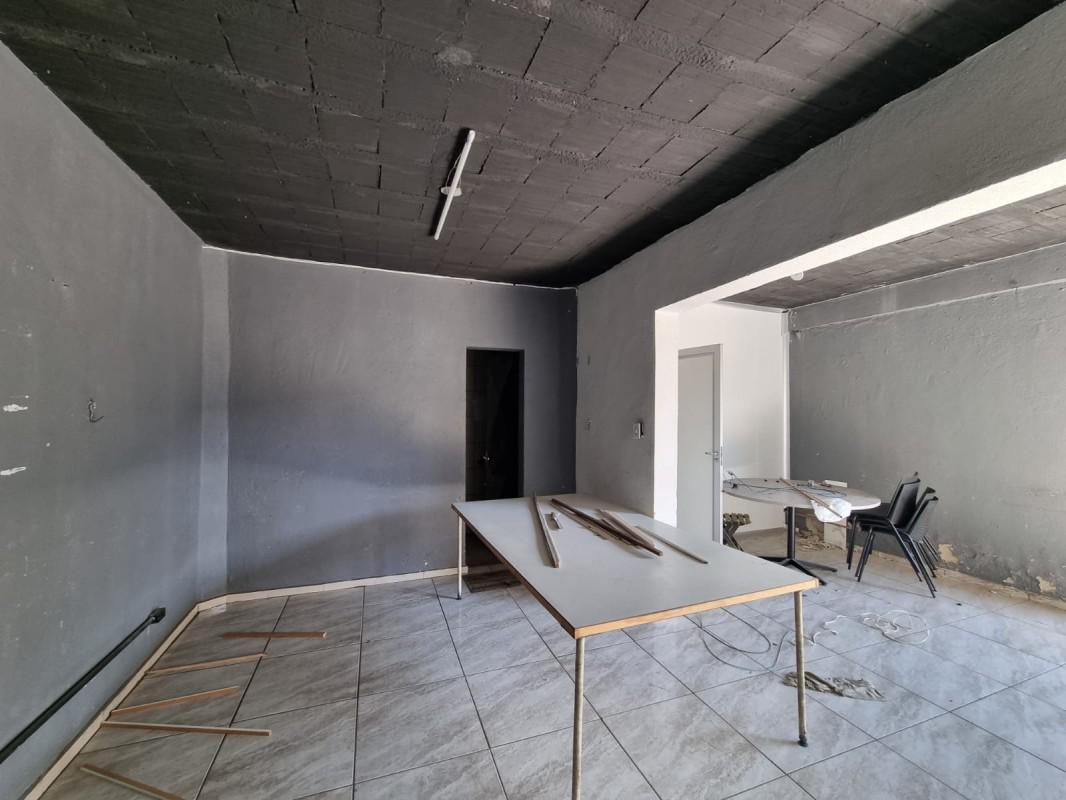 Galpão, Jardim Riacho das Pedras, 0 Quarto, 0 Vaga