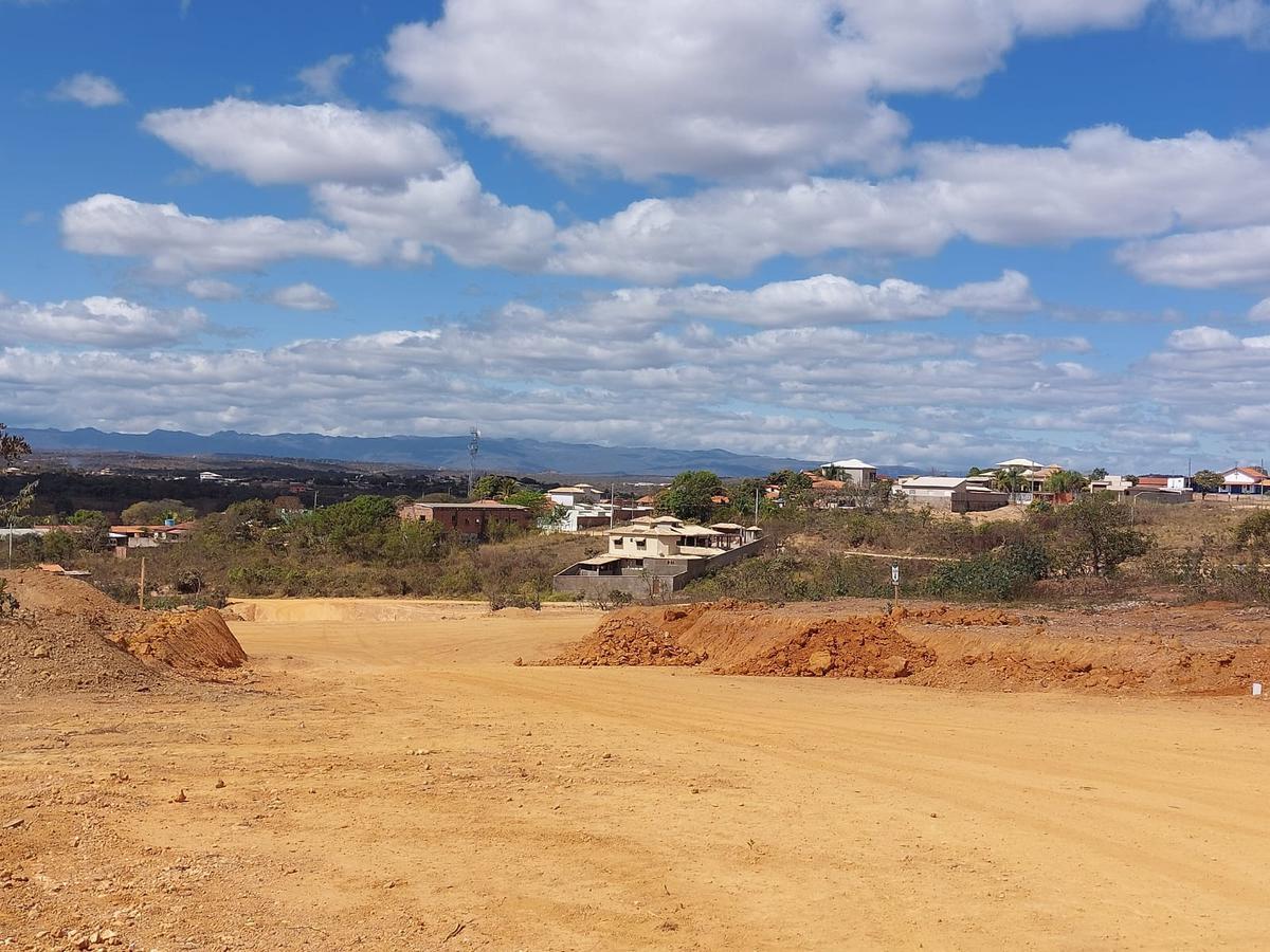 Lote, São Jose de Almeida, 0 Quarto, 0 Vaga