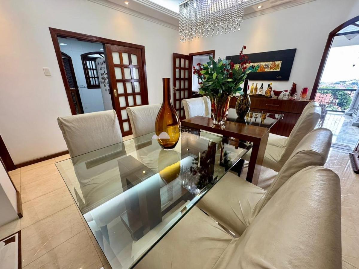 Casa, Trevo, 3 Quartos, 10 Vagas, 1 Suíte