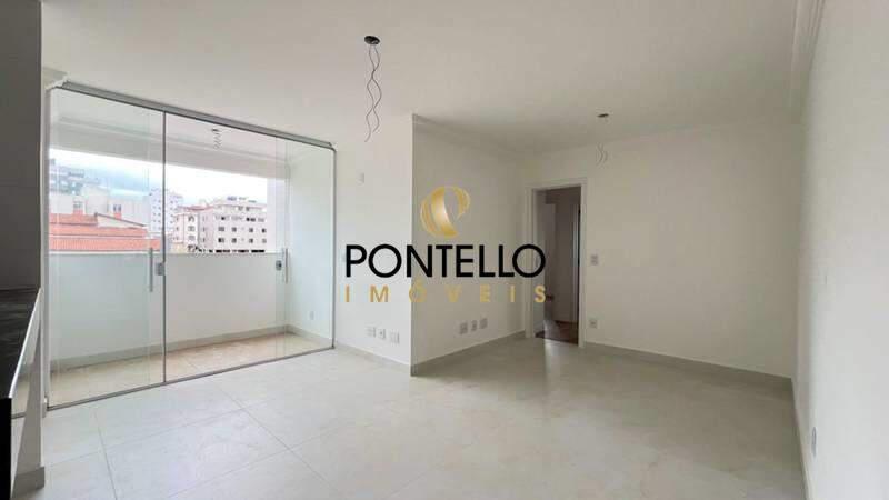 Apartamento, Sagrada Família, 3 Quartos, 2 Vagas, 1 Suíte