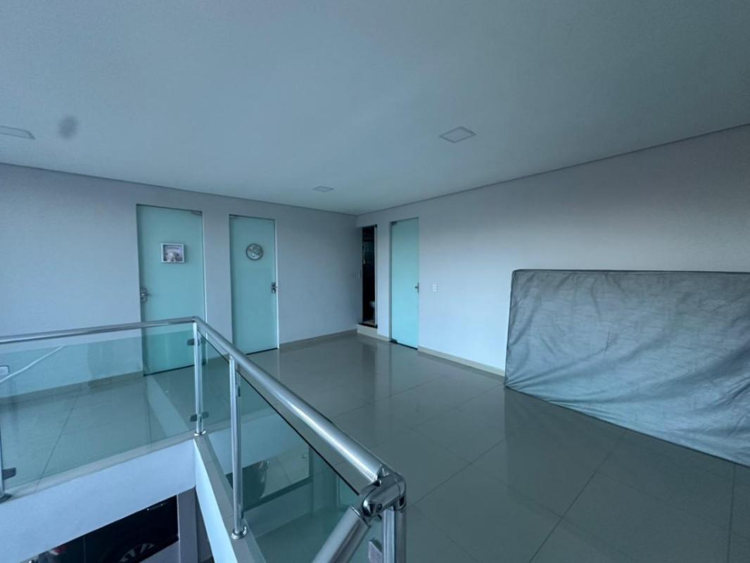 Casa, Estancias Imperiais, 3 Quartos, 5 Vagas, 1 Suíte