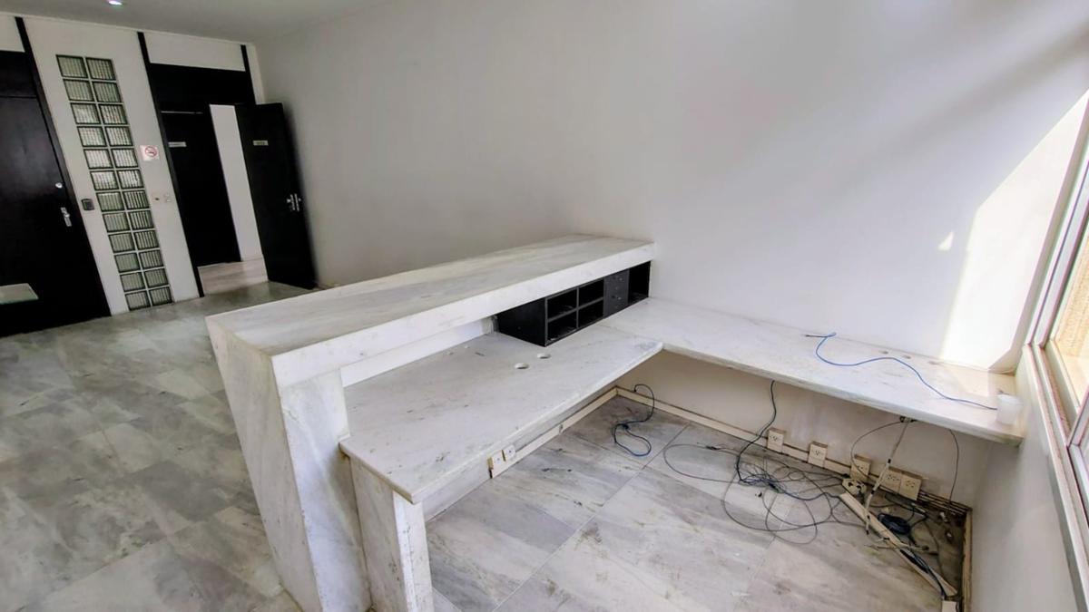 Sala, Santa Efigênia, 0 Quarto, 2 Vagas