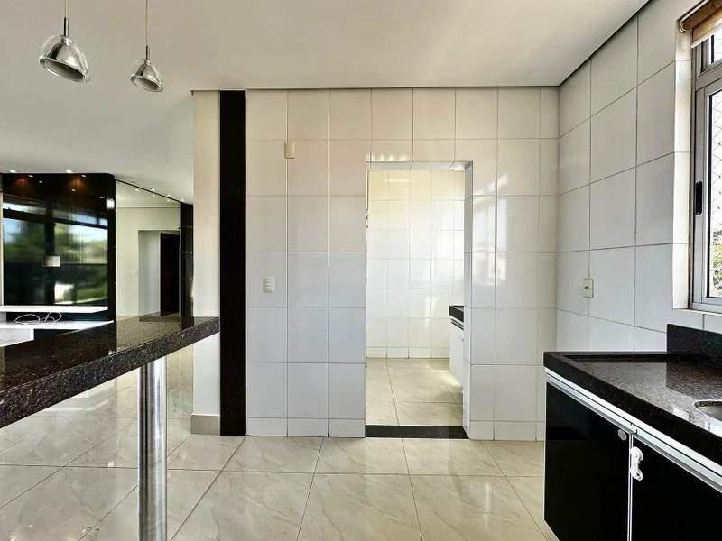 Apartamento, Indaiá, 3 Quartos, 3 Vagas, 1 Suíte