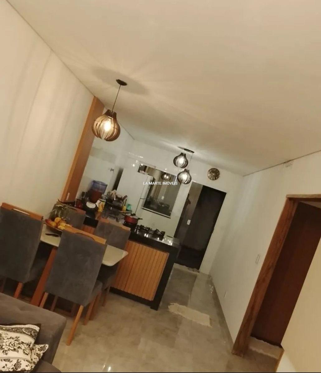 Casa, Marimbá, 2 Quartos, 4 Vagas, 1 Suíte