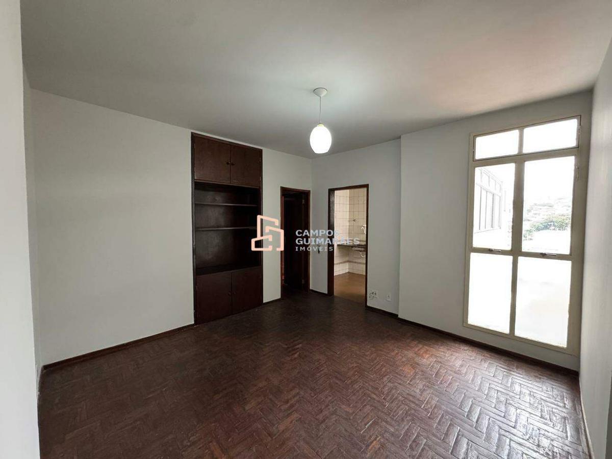 Apartamento, Barreiro, 2 Quartos, 1 Vaga