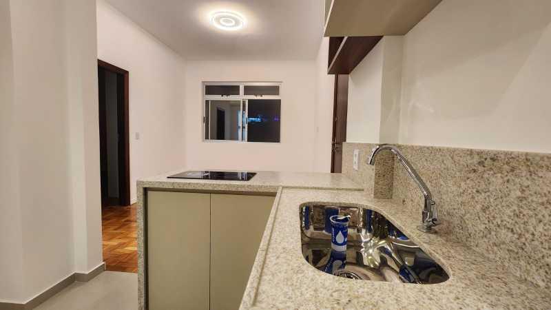Apartamento, Centro, 1 Quarto, 0 Vaga, 1 Suíte