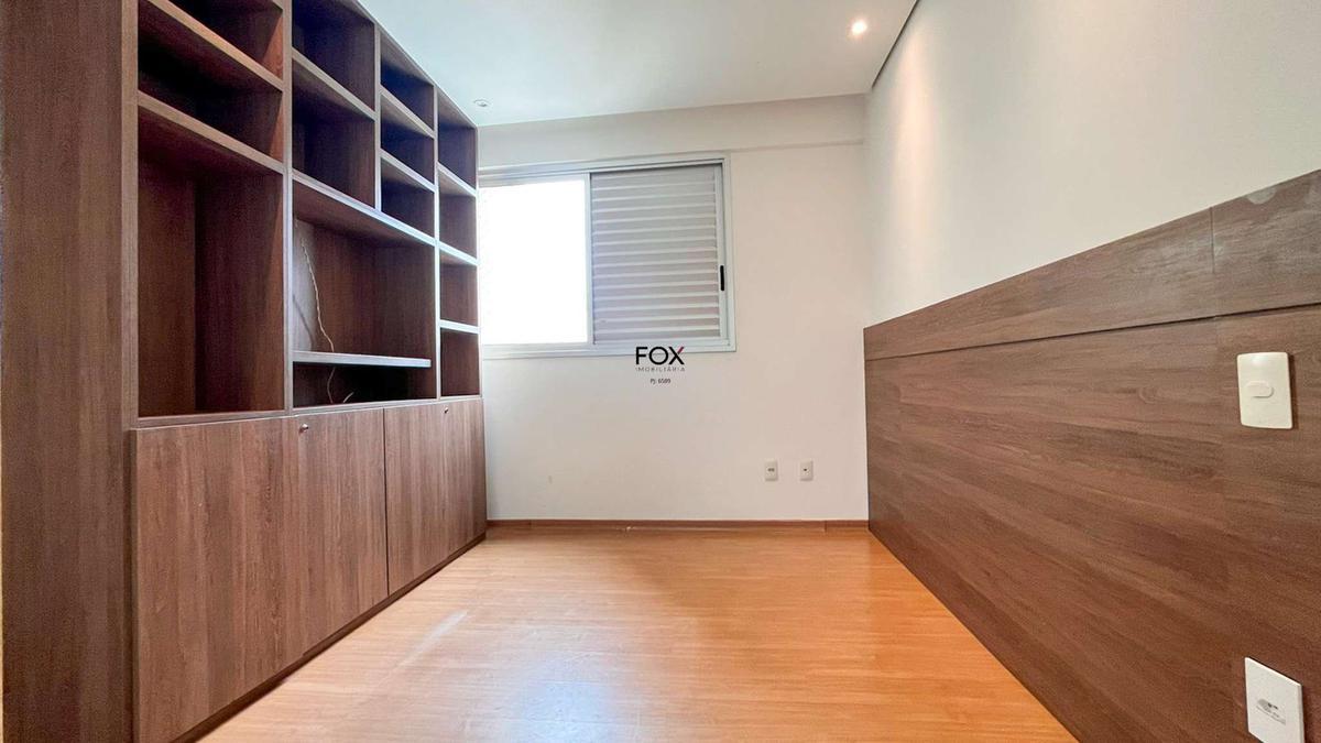 Apartamento, Estoril, 3 Quartos, 2 Vagas, 1 Suíte