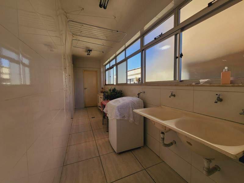 Apartamento, Funcionários, 4 Quartos, 2 Vagas, 1 Suíte