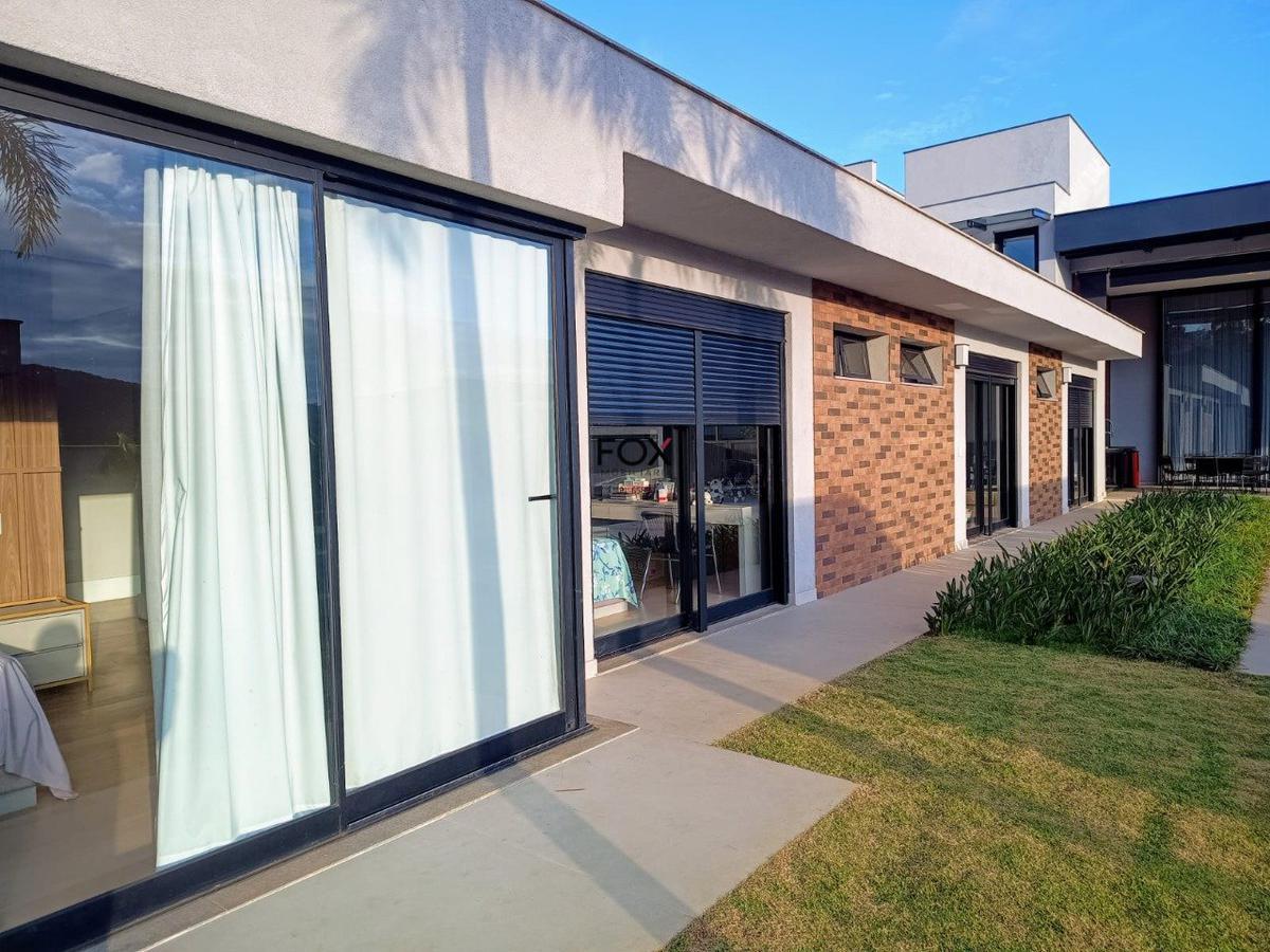Casa, Alphaville - Lagoa dos Ingleses, 5 Quartos, 6 Vagas, 5 Suítes