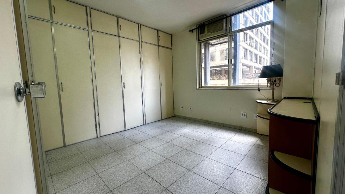 Sala, Centro, 0 Quarto, 0 Vaga