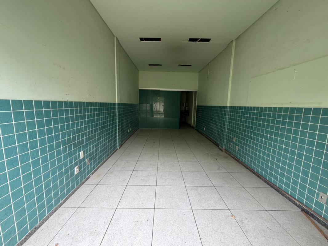 Andar, Santa Branca, 0 Quarto, 0 Vaga