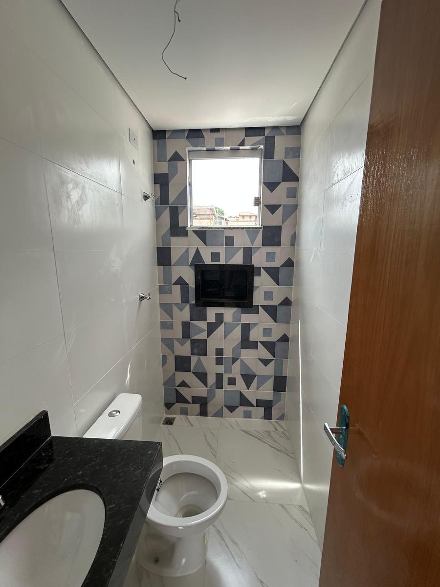 Cobertura, Coqueiros, 2 Quartos, 1 Vaga, 1 Suíte