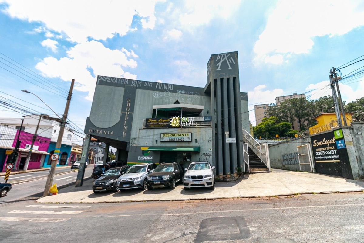 Galpão, Cinquentenário, 0 Quarto, 12 Vagas