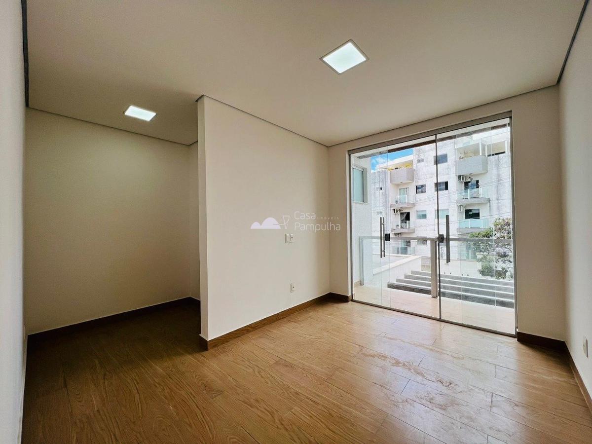 Casa, Názia II, 3 Quartos, 4 Vagas, 1 Suíte