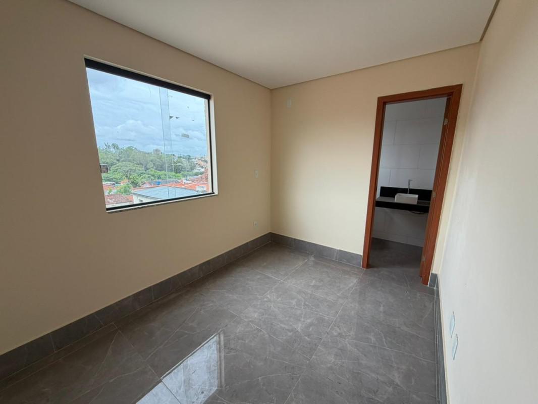 Cobertura, Planalto, 3 Quartos, 2 Vagas, 1 Suíte