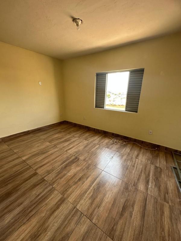 Casa, Jardim Corcetti I, 2 Quartos, 1 Vaga, 1 Suíte