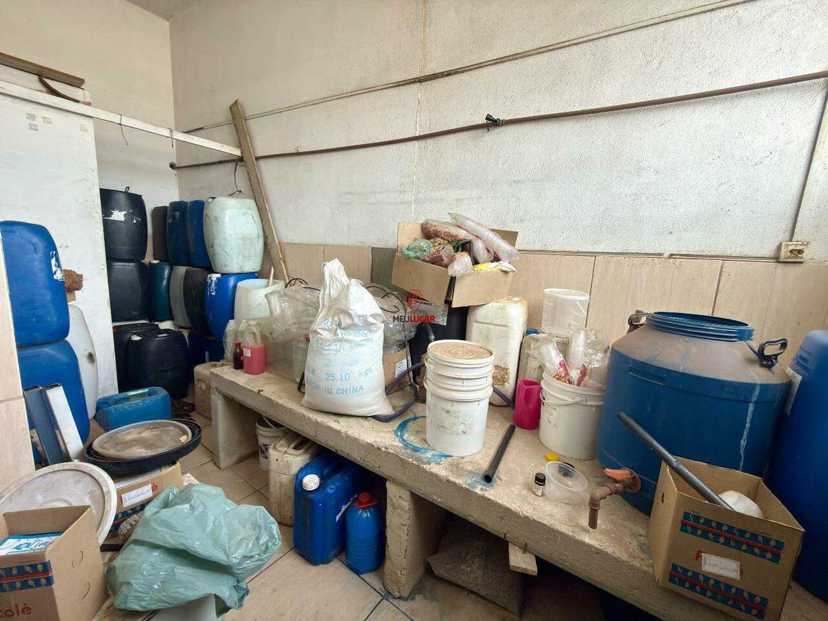 Casa, CDI Jatobá (barreiro), 3 Quartos, 4 Vagas, 1 Suíte